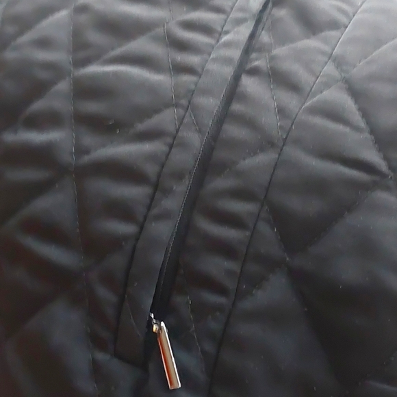 Black coat ,size M (9-10) - Picture 5 of 7